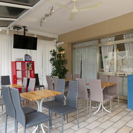 לידו די ג'סולו Hotel Saturno מראה חיצוני תמונה