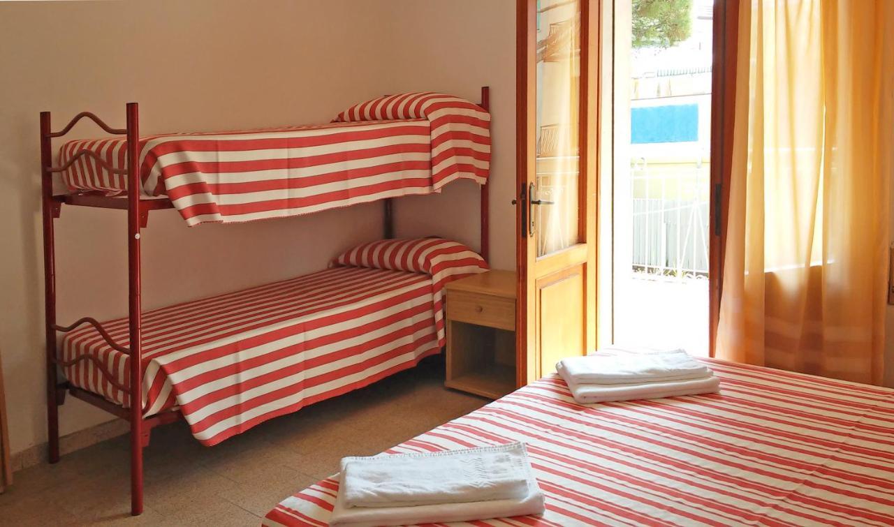 לידו די ג'סולו Hotel Saturno מראה חיצוני תמונה