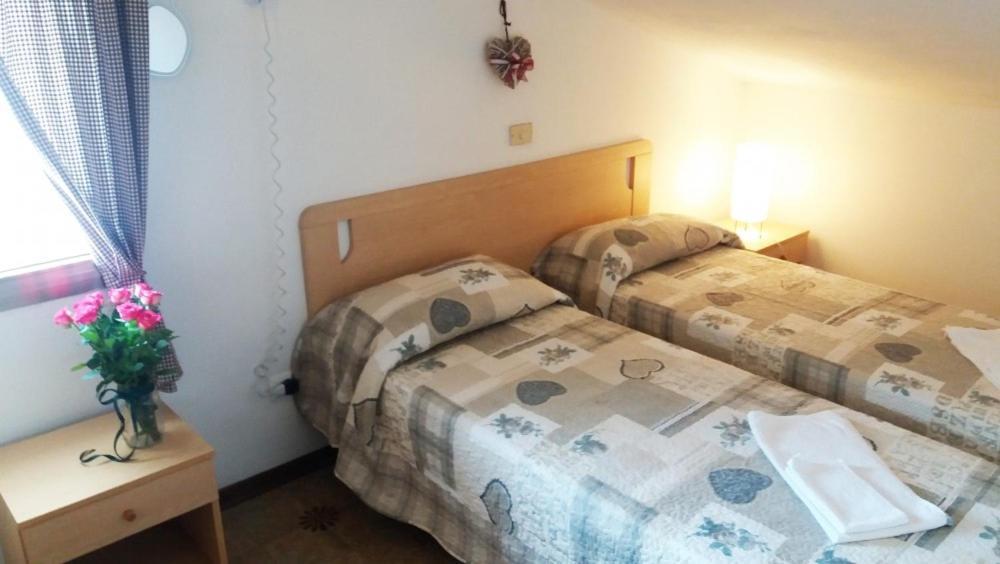 לידו די ג'סולו Hotel Saturno מראה חיצוני תמונה