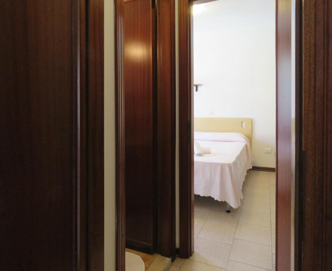 לידו די ג'סולו Hotel Saturno מראה חיצוני תמונה