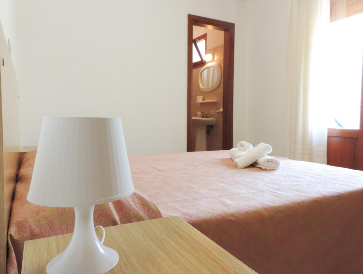 לידו די ג'סולו Hotel Saturno מראה חיצוני תמונה